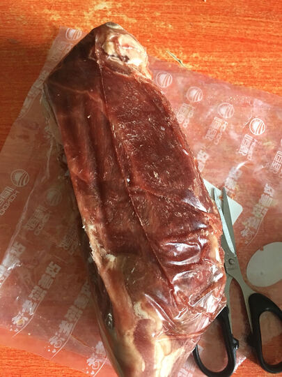 恒都澳洲牛腱子1kg 整肉:"已经是第二次买了,这次买一两袋,质量不错