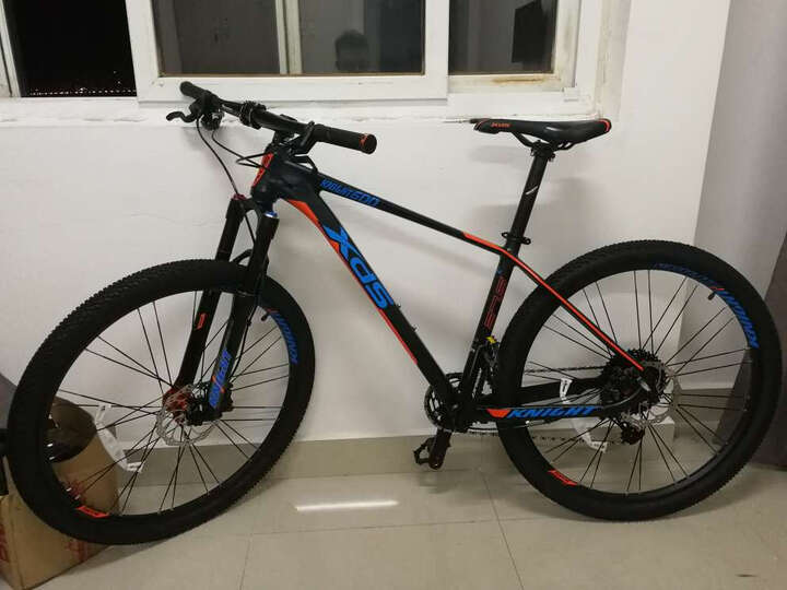 喜德盛(xds):"这自行车是真的好骑,比我之前买的捷安特atx750好太多!