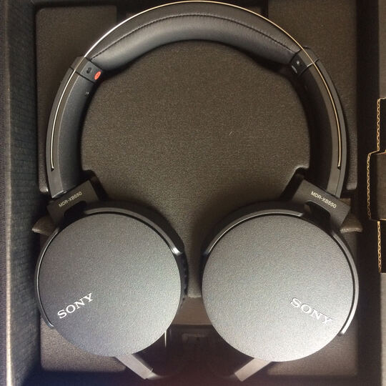 索尼xb550ap:"耳机外观很好看,音质很好,满足我的使用需求了,不错不错