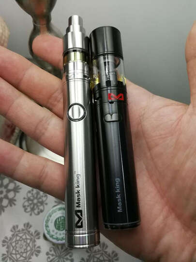 mask king电子烟套装亮银:"为了换个颜色又买了第二根 质量依然很棒