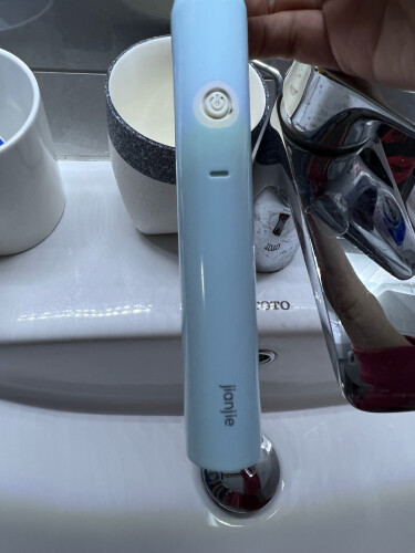 人气博主评价牙刷简洁J-106怎么样的质量，评测为什么这样？