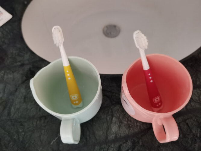 实情解密英格翰儿童牙刷婴童口腔护理质量评测怎么样好不好用？