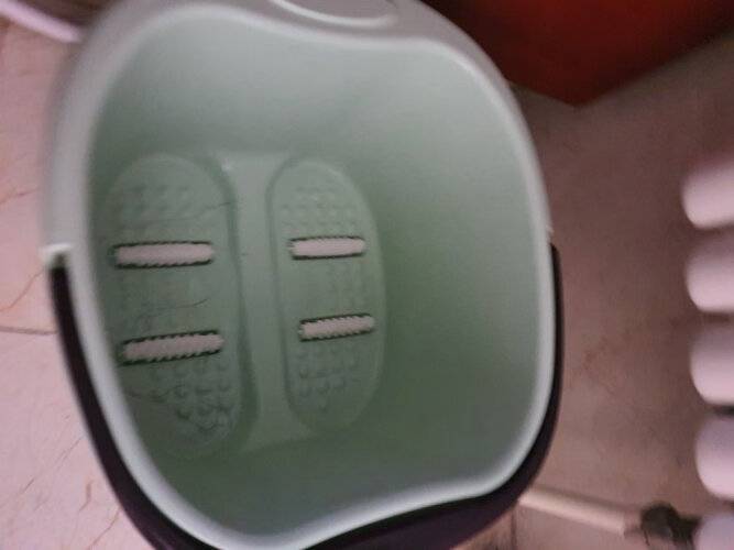 「浴室用品商家透露」青苇泡脚桶洗脚盆 加厚按摩轮足浴桶怎么样评测质量值得买吗？