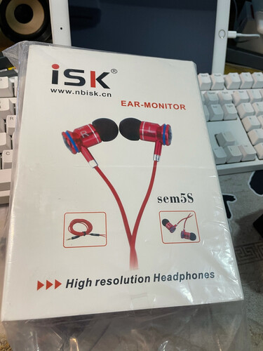 使用一个月后分享isksem8和isksem9哪个好？评测解读该怎么选