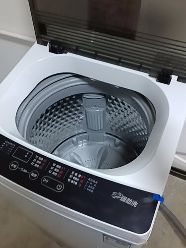 人气博主评价美的8公斤波轮洗衣机怎么样？