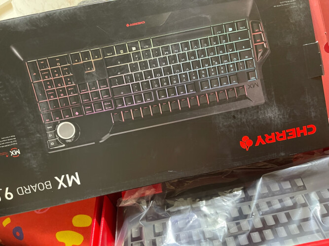 「入手体验」CHERRYMXBoard9.0键盘评测报告怎么样？质量不靠谱？