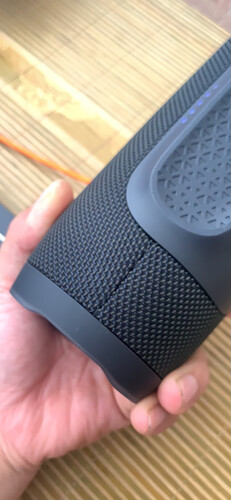 实情解密jblcharge3和flip4有什么不同？哪个性价比高、质量更好
