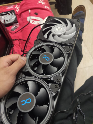 %title插图%num 用后感受解析阿尔法酷Eisbaer Aurora 280 CPU - Digital RGB散热器质量评测怎么样好不好用?