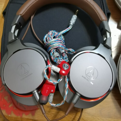 网友剖析铁三角msr7b和索尼wh1000xm4哪款更好？评测解读该怎么选