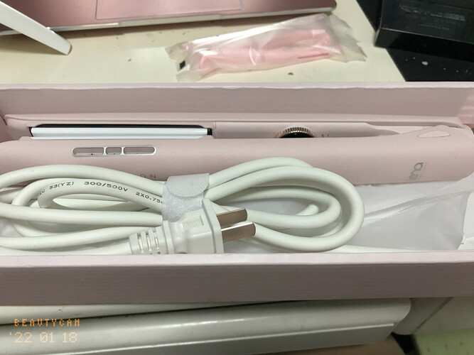 【质量报告】购买卷/直发器要注意哪些参数？评测 lenaLN-H2 怎么样？好用吗？