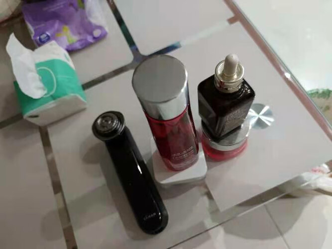 雅萌m10tplus和queen区别