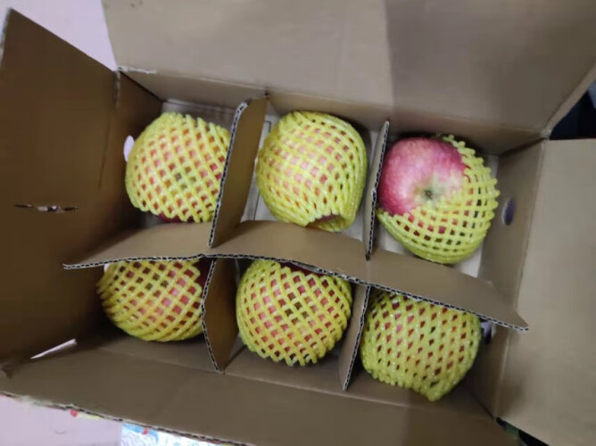 【苹果体验】佳农山东特级富士礼盒15只装评测结果怎么样？不值得买吗？