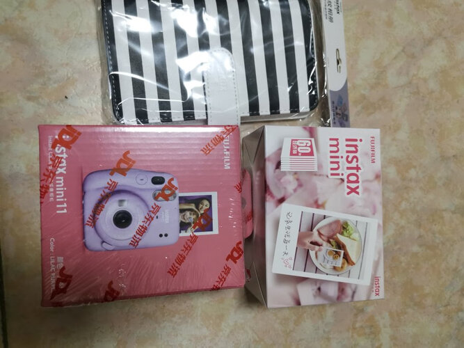 用后实情讲解instaxmini9和mini11的区别？评测分析哪款更好
