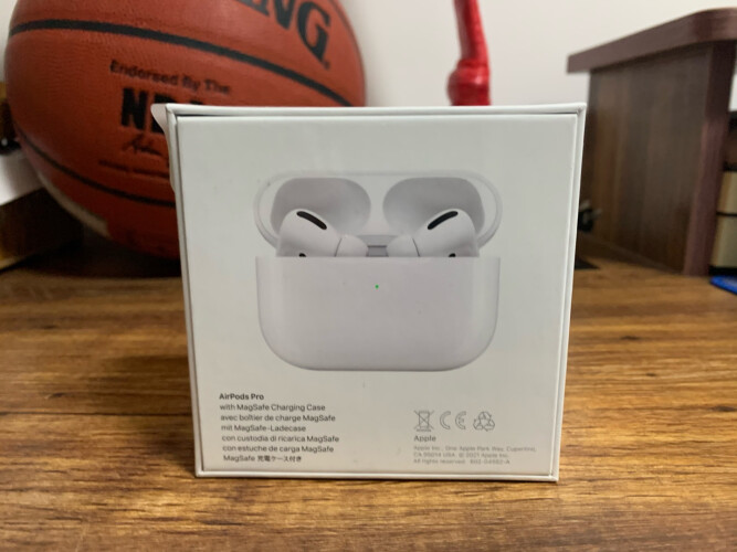 「买前告知」苹果12和airpods pro的数据线有什么区别？哪个更合适