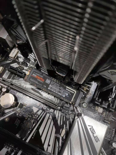 %title插图%num 【SSD固态硬盘实情】三星MZ-V7S1T0B评测报告怎么样?质量不靠谱?