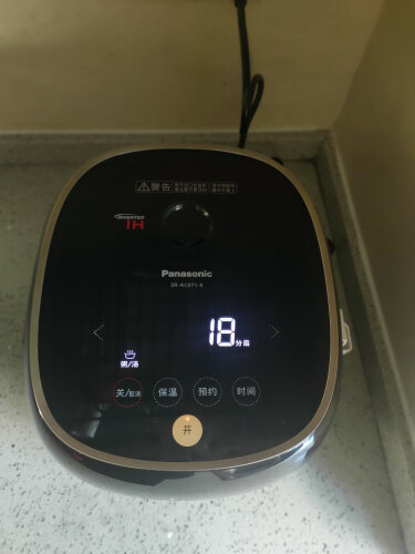 %title插图%num 老司机解读松下SR-AC072-K电饭煲怎么样评测质量值得买吗?