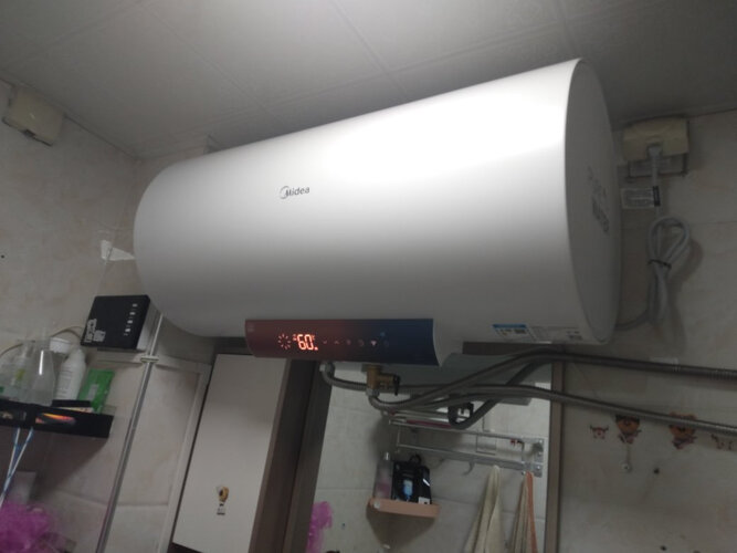 「电热水器必看报告」美的F8030-JQ5(HEY)功能评测结果，看看买家怎么样评价的