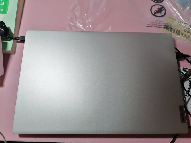 tcl40v6f和l8f有什么不同