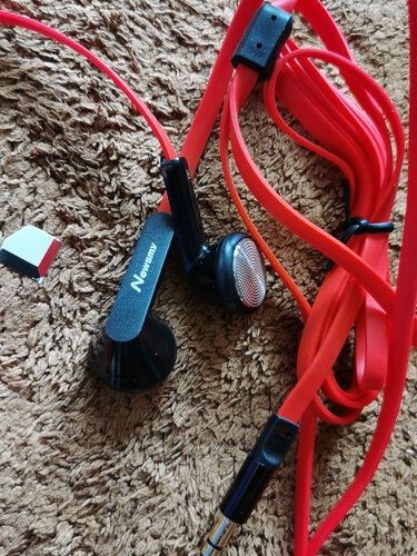口碑剖析实情纽曼a6行车记录仪怎么样？评测性价比高吗