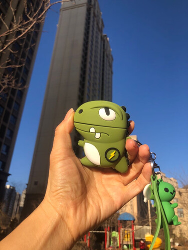 实际情况解读苹果airpods2无线充电和有线充电的区别？质量到底怎么样好不好