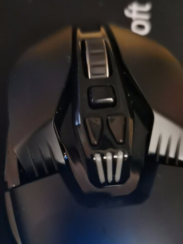 「一定要了解」罗技g903和g903hero外观有什么区别？哪个更合适