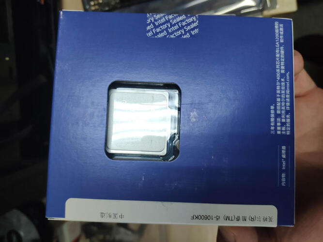 使用一个月后分享英特尔10900kf和10900k区别哪个好？评测解读该怎么选
