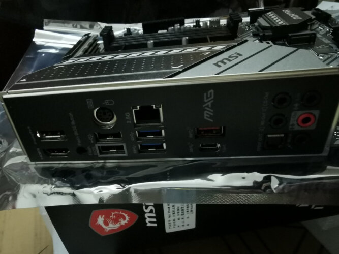 %title插图%num 主板用后实情讲解微星MPGB550GAMINGEDGEWIFI质量评测怎么样好不好用?