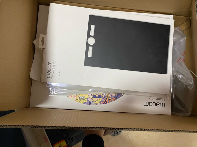 %title插图%num 【手写板体验】WacomPTH-660/K0-F评测报告怎么样?质量不靠谱?