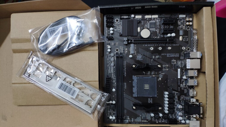 区别下人气博主评价技嘉a320ms2h和技嘉a320mh有什么区别评测比较哪款