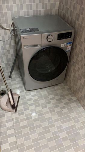 网友剖析小天鹅td100v21ds5和西门子wm12n2e那个好？对比哪款性价比更高