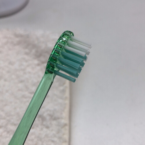 【认真分析】牙刷如何选择？一定要知道 皓乐齿亮白净色牙刷软毛 质量评测结果怎么样？