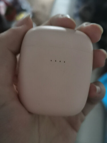 达人爆料倍思w04和airpods保护套通用吗？只选对的不选贵的