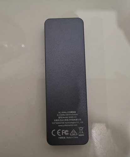 %title插图%num 达人解密YottamasterYottamasterSO1-C3-GY硬盘盒评测报告怎么样?质量不靠谱?