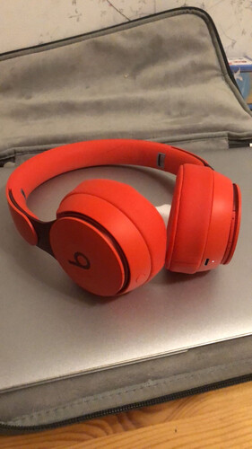 【大爆内幕】耳机/耳麦不推荐 beatsBeatsSoloPro ？质量怎么样？评测真的很坑吗?