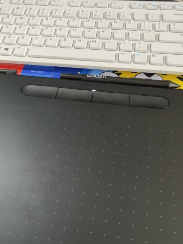 %title插图%num 人气博主评价WacomCTL-6100/K0手写板评测结果怎么样?不值得买吗?