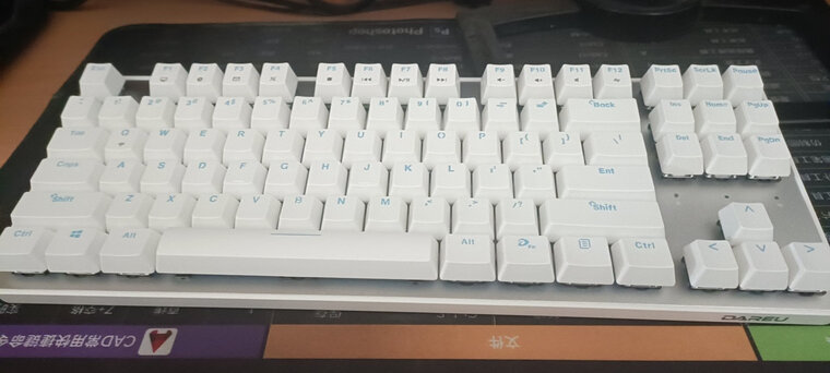 实际情况解读达尔优ek807和dk100有什么不同？哪个更合适