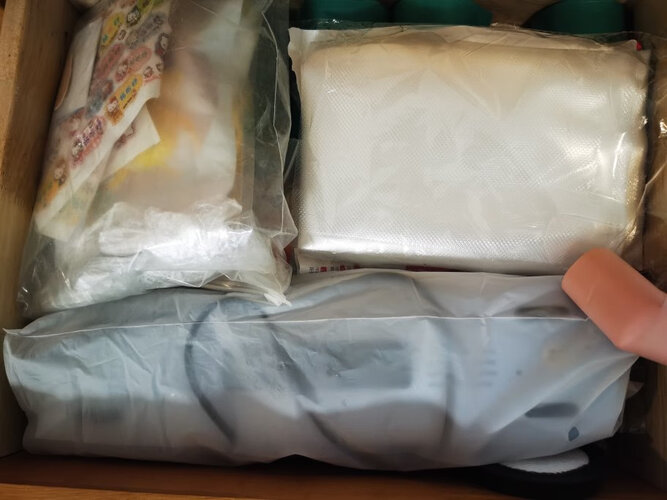 【厨房DIY/小工具实情】极度空间蚝油瓶挤压嘴评测结果怎么样？不值得买吗？