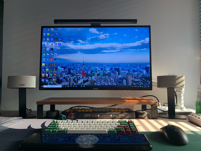 「功能解读」哈曼卡顿水晶4代和bosec50有什么不同？对比哪款性价比更高