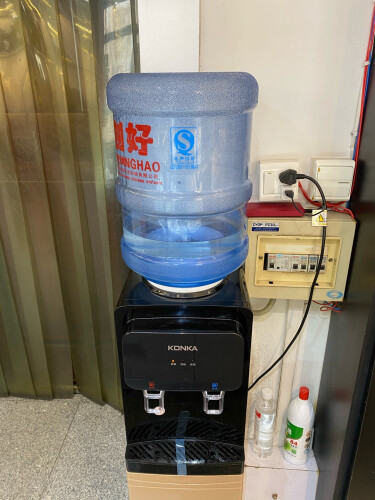 %title插图%num 「饮水机评测」康佳KY-LX711A1怎么样的质量?来看看买家说法