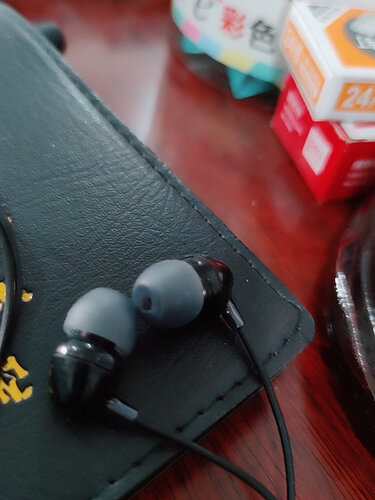 对比区别索尼mdr-ex15ap和ex155ap有什么区别吗？测评知道哪个好？