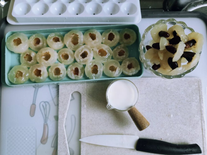 「厨房DIY/小工具商家透露」乐扣乐扣制冰盒冰块模具冰格怎么样的质量，评测为什么这样？