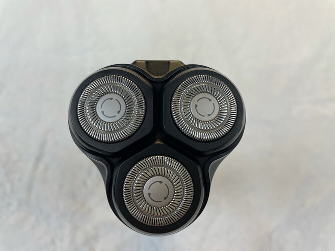 「求助」小适剃须刀f1和f303哪款更好?只选对的不选贵的