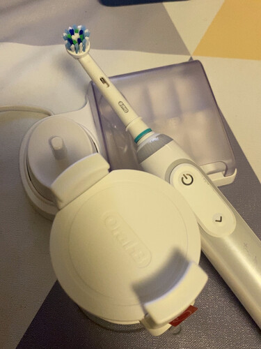 人气博主评价欧乐bibrush9000和p9000有啥区别？只选对的不选贵的