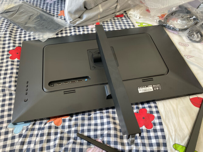 老司机解读泰坦军团g22a和优派vx2259有什么不同?哪个性价比高、质量更好