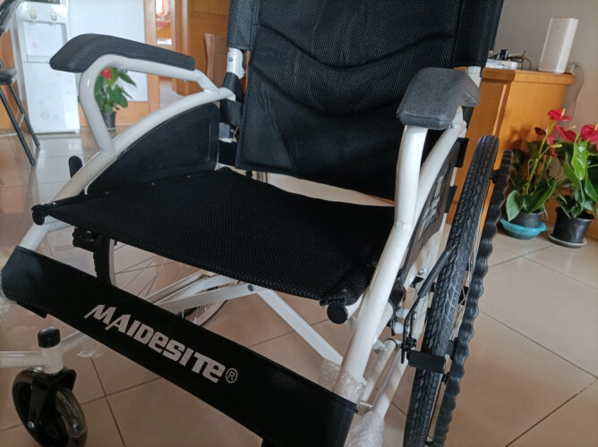 【良心推荐】分享测评 迈德斯特SYIV100-XT-T-009 质量怎么样？这是我最后一次买轮椅了！