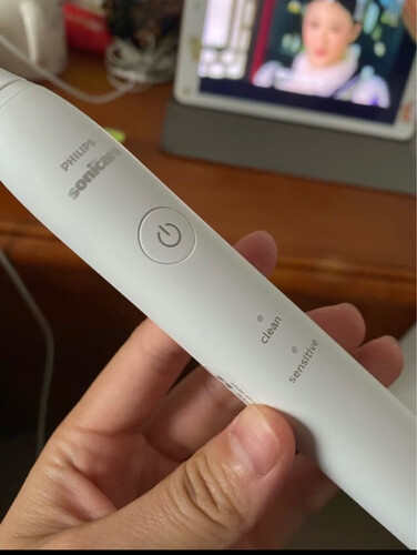 入手对比飞利浦hx2421和hx2431区别比较 哪款好，分析比较哪个好？