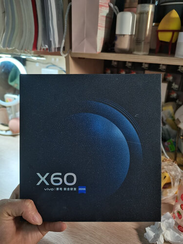 了解区别vivox60与opporeno5pro哪个好？这样选不盲目？