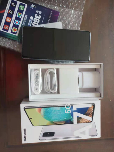 对比如何三星galaxy a71和华为nova8哪个好？不想被骗看下这里！