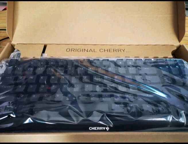 【神解读】CHERRYMXBOARD1.0TKLRGB 是性价比最高的 键盘 吗？来看下质量评测怎么样吧！