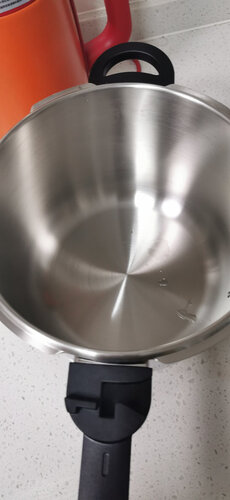对比双立人与wmf炒锅哪个好，这样选不盲目！